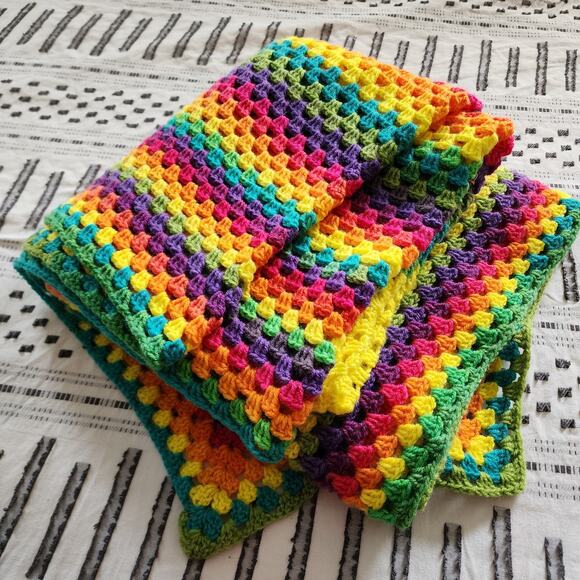 Vintage Granny Square Crochet Knit Afghan Throw Blanket Rainbow Baby Crib 57x42" - Picture 7 of 7